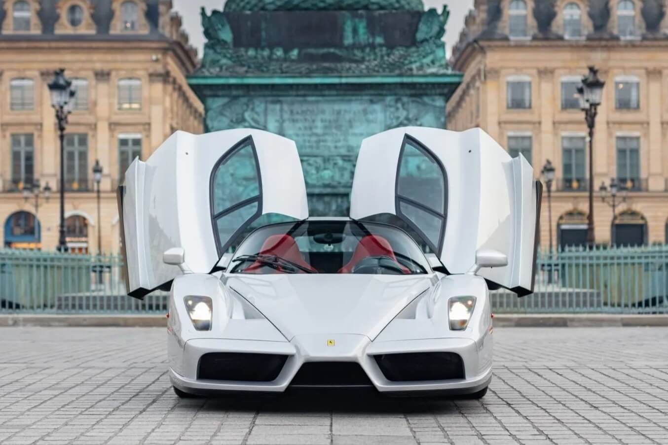 2004 ferrari enzo auction silver 19 2048x1366.jpg