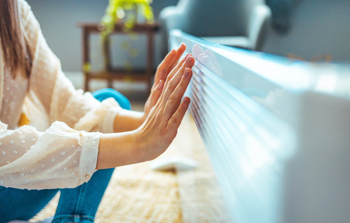 453998 krya cheria kai podia ti prokalei to provlima kai pos na to antimetopisete.jpg