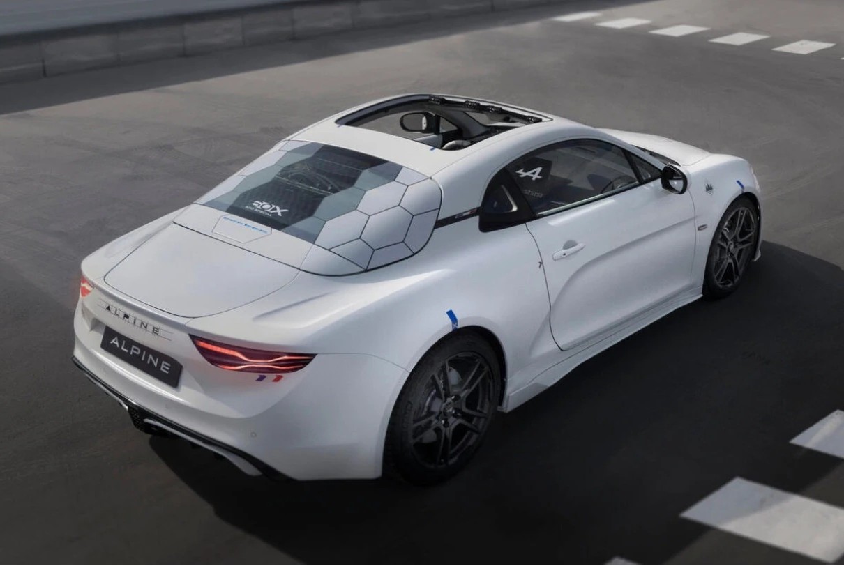ev alpine a110 01.jpg