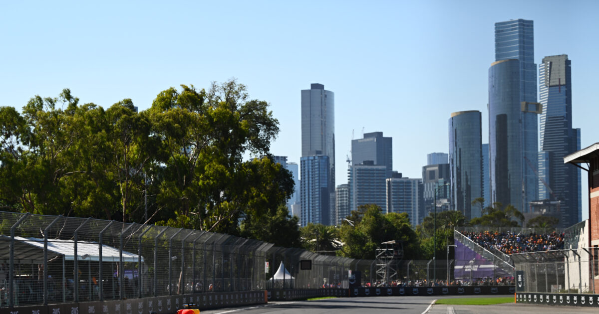 red light formula1 gettyimages 2265031801 1200x630.jpg