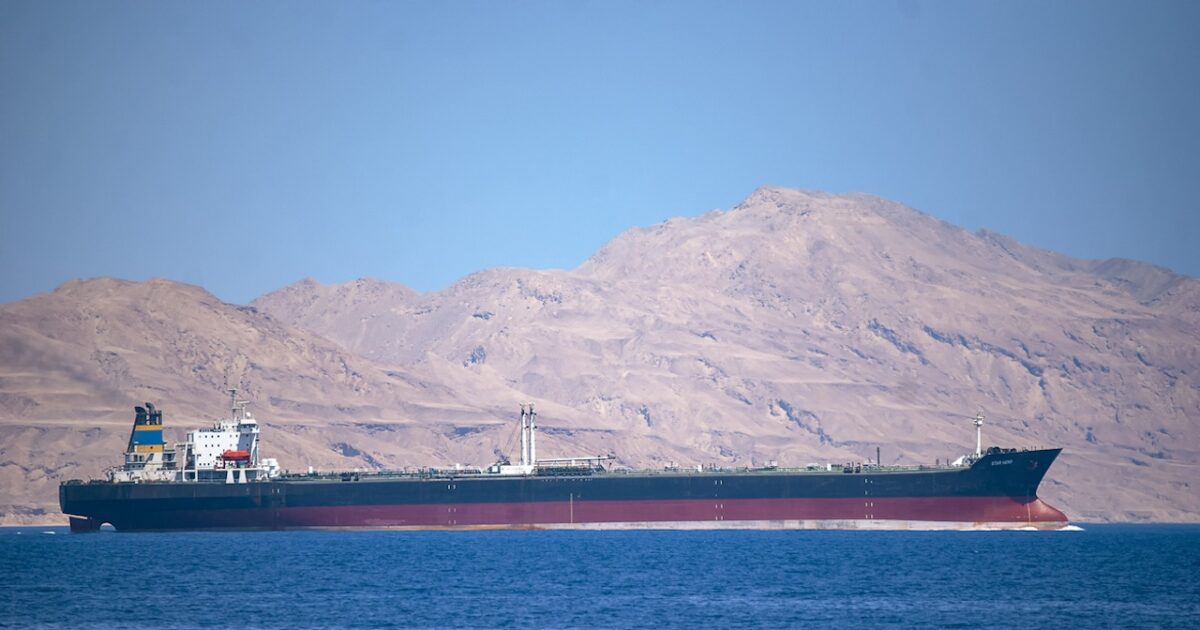 tanker egypt istock 1200x630.jpg