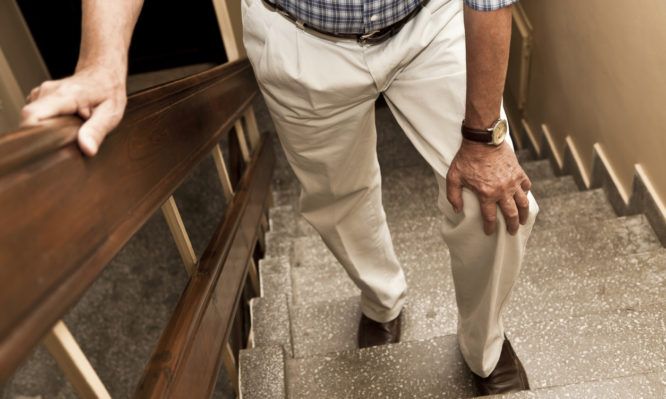 454362 to sybtoma pou borei na schetizetai me anoia otan anevainete skales.jpg