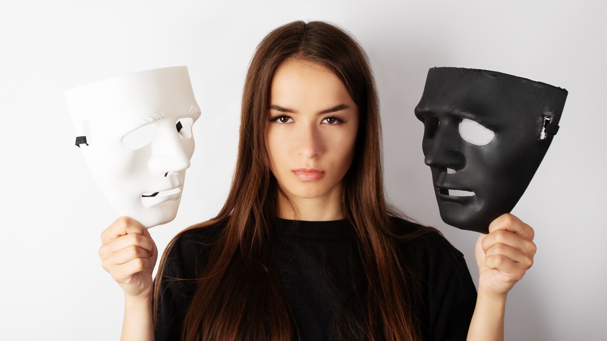 455220 dyo vasika sybtomata schizofreneias pou genna to taragmeno myalo pou axizei na gnorizoume.jpg