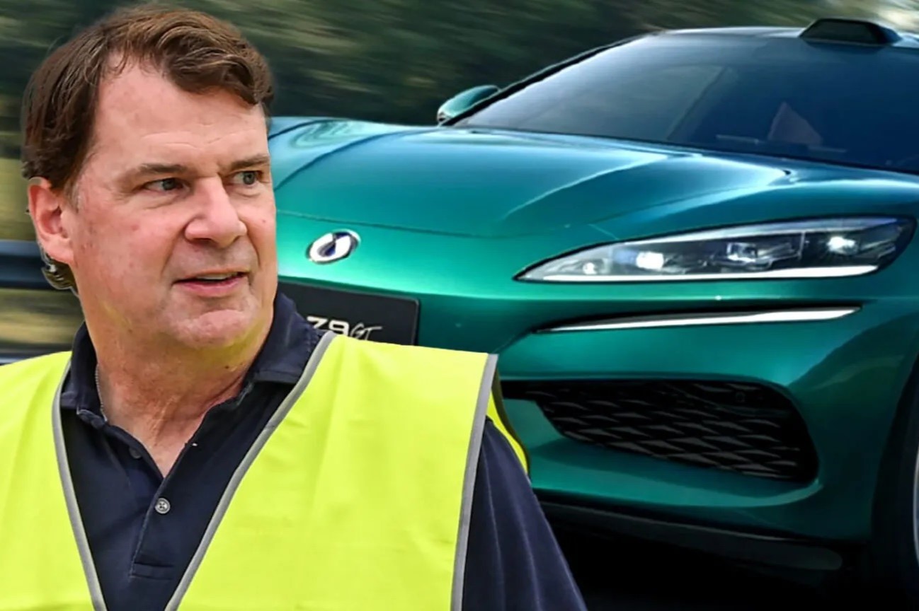 9ed3f0a7gy1iax41kgpxqj21o01o07oe copy 1536x864.jpg