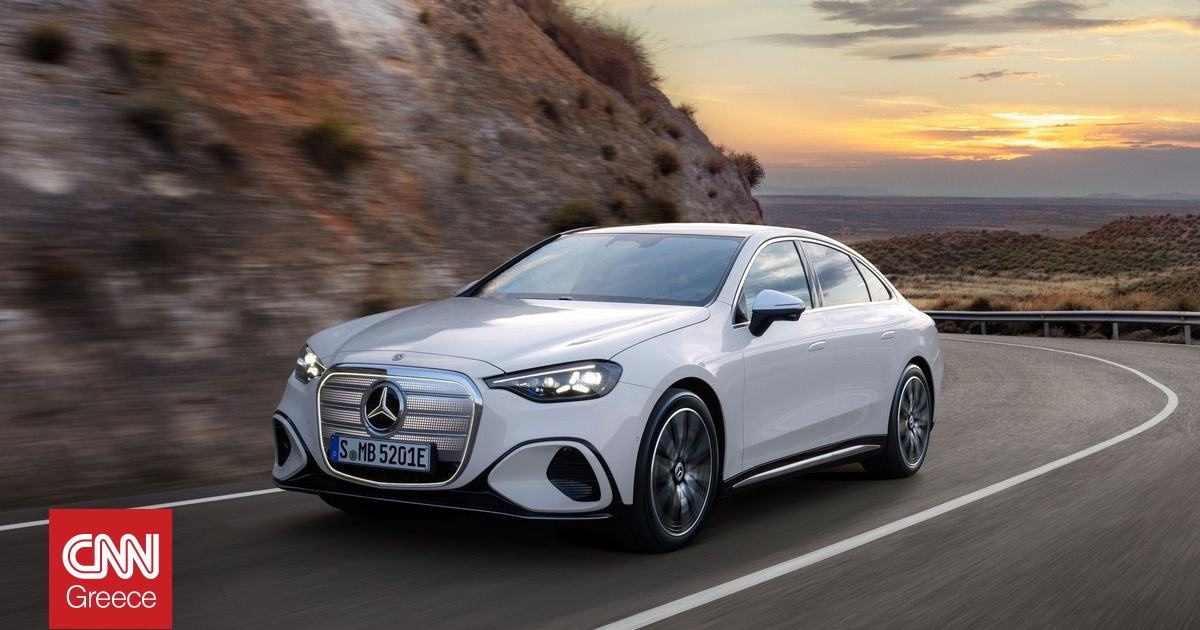 a61ee85c mercedes c class eq technology 1 og.jpg