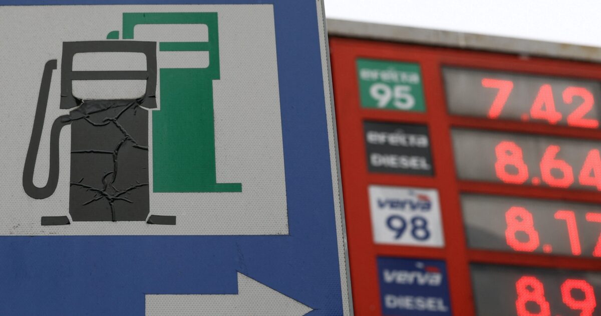 fuel prices petrol station reuters 1200x630.jpg
