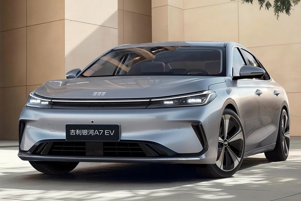 geely galaxy a7 new china 1.jpg