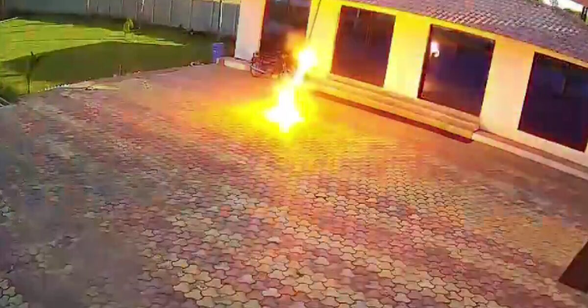 india ilektroplixia 17042026 1200x630.jpg