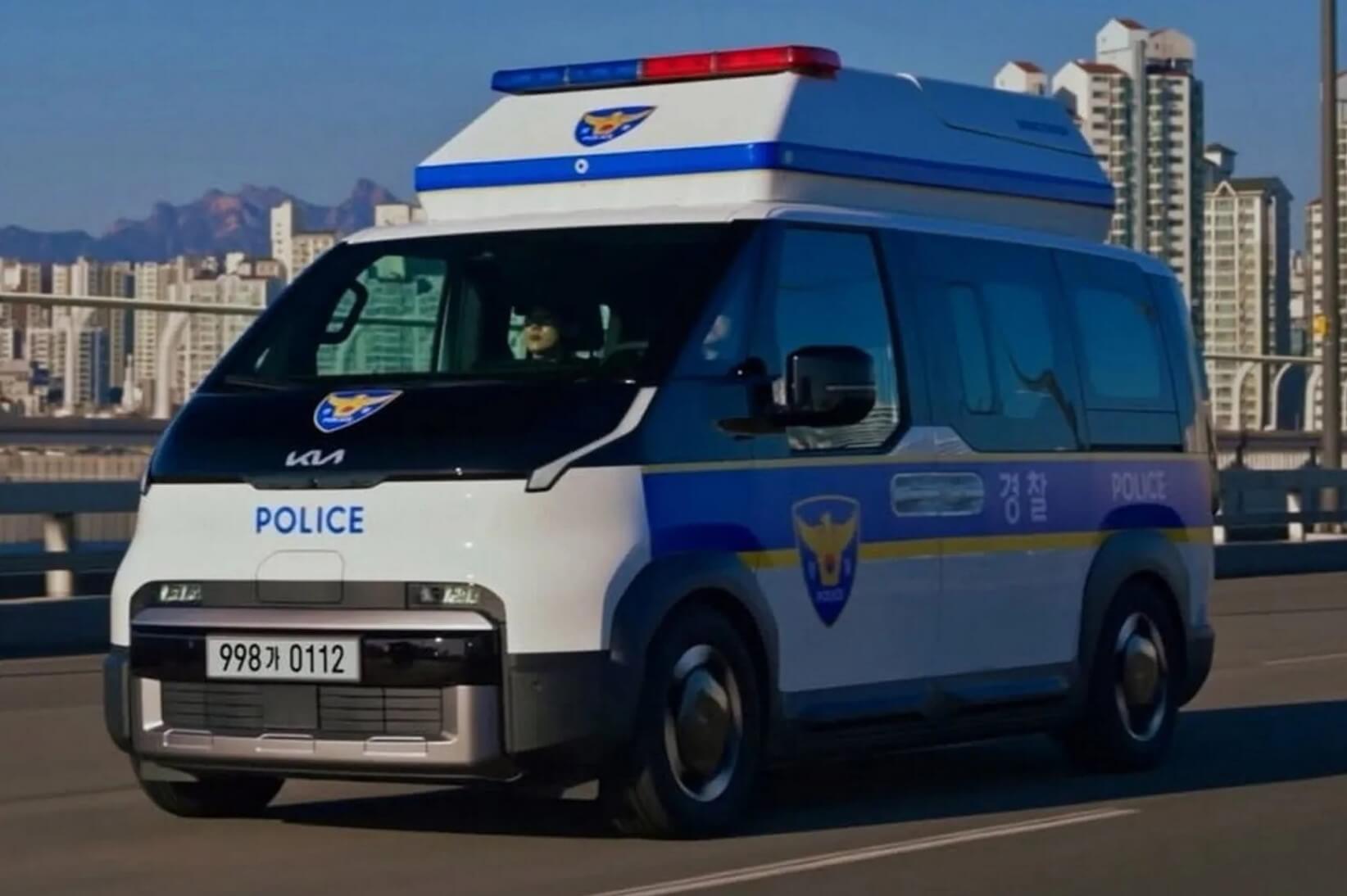 kia pv5 korean national police agency 6 2048x1152.jpg
