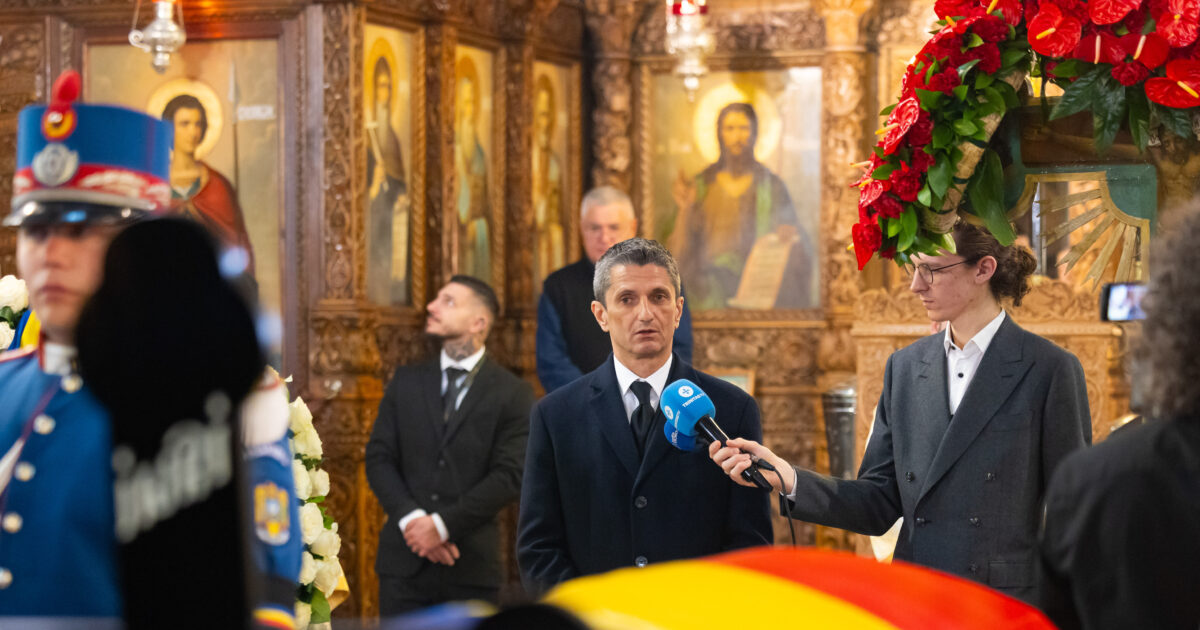 lucescu 1 1200x630.jpg