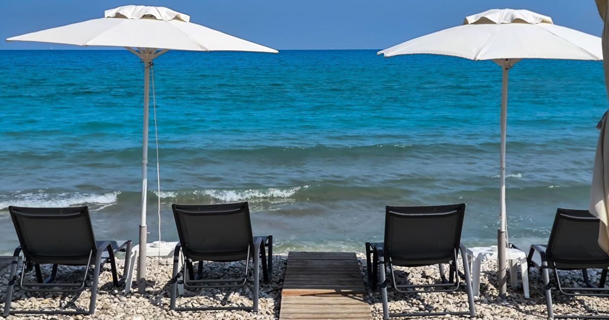 paralia 1200x630.jpeg