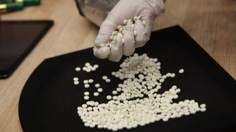 pws ksefugan oi emporoi twn xapiwn twn tzixantistwn.w hr.jpg