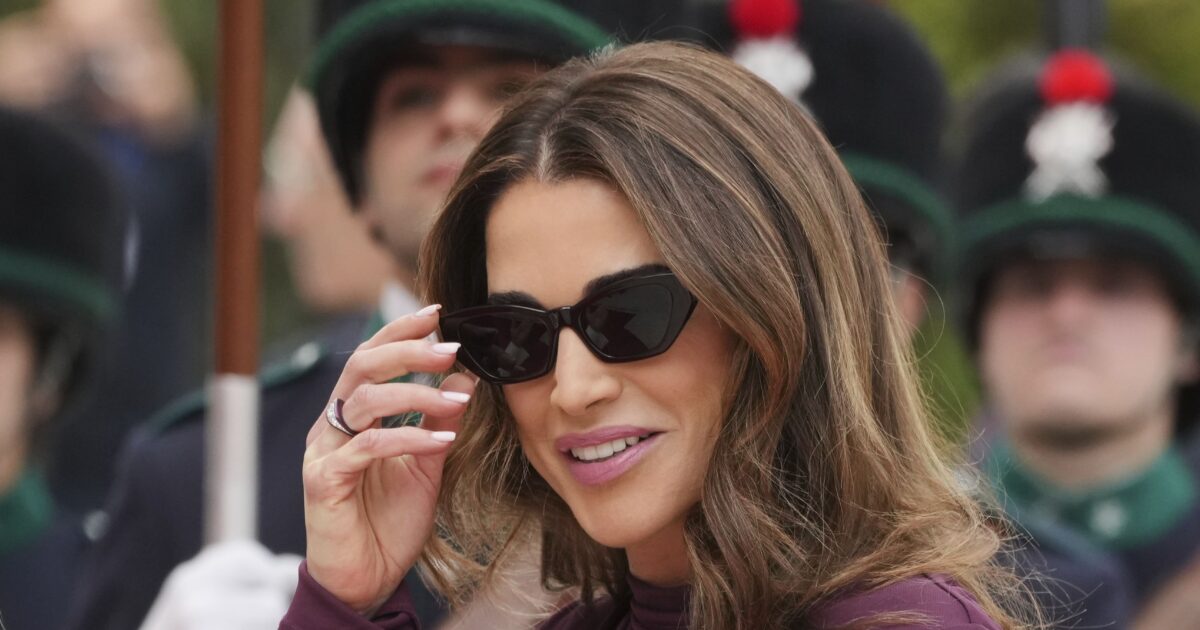 queen rania of jordan 1200x630.jpg