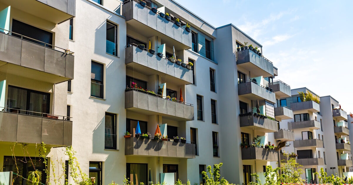 real estate 1200x630.jpg