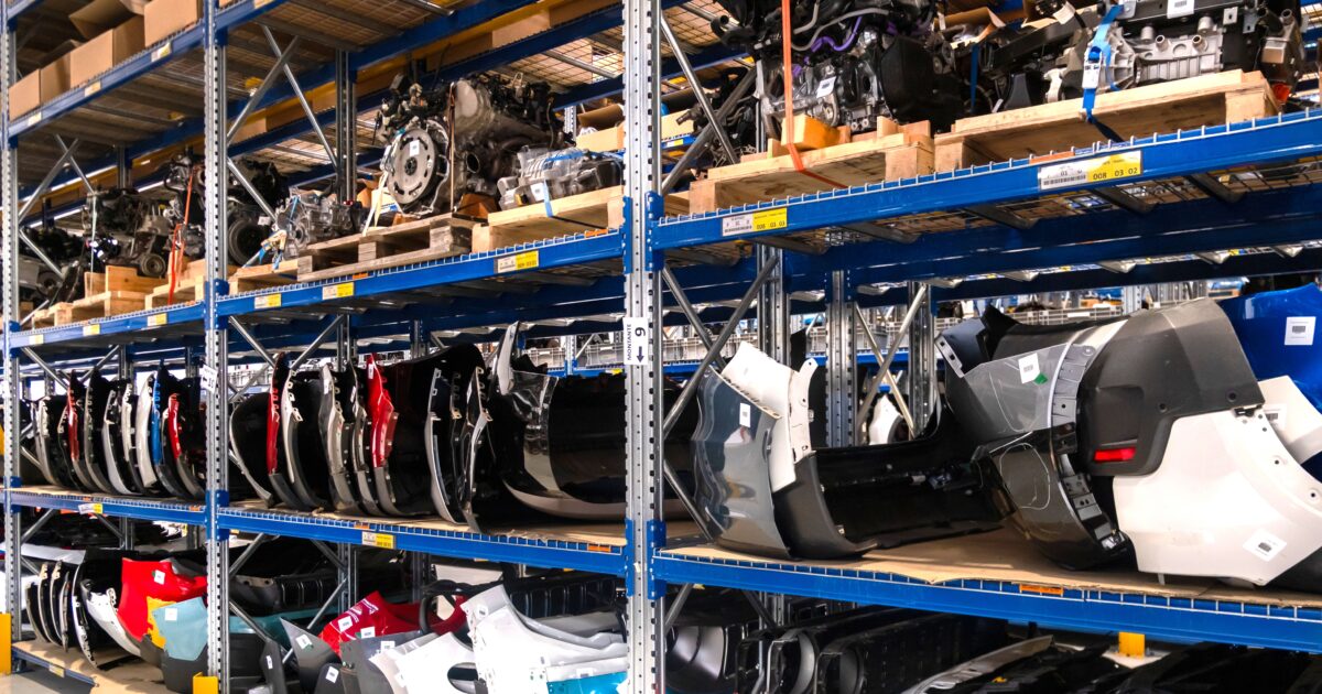 stellantis original used parts dismantling center stock 01 1200x630.jpg