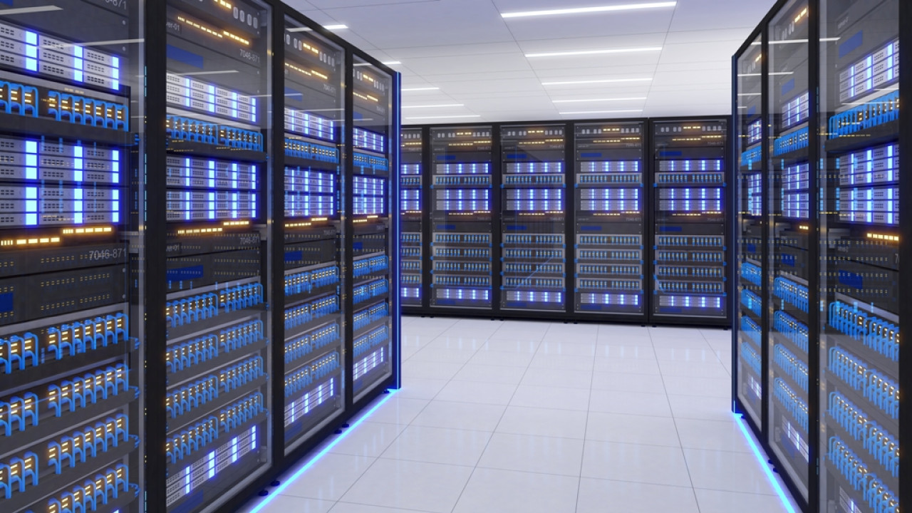 data centers shutterstock 2579752381.jpg