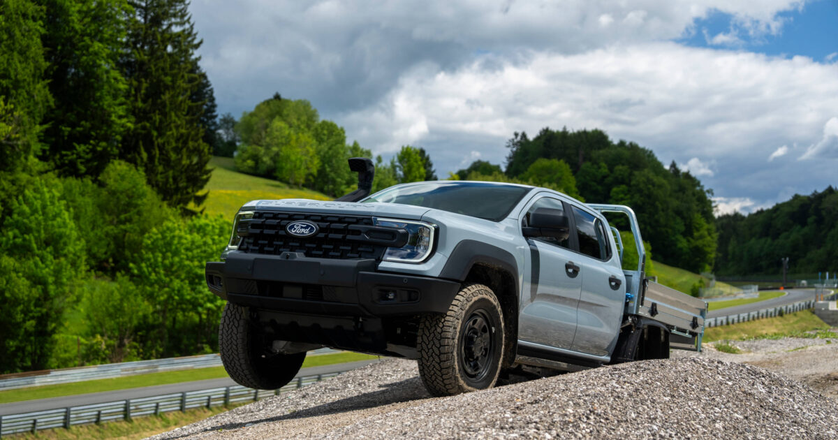 ford ranger super duty 01 1200x630.jpg