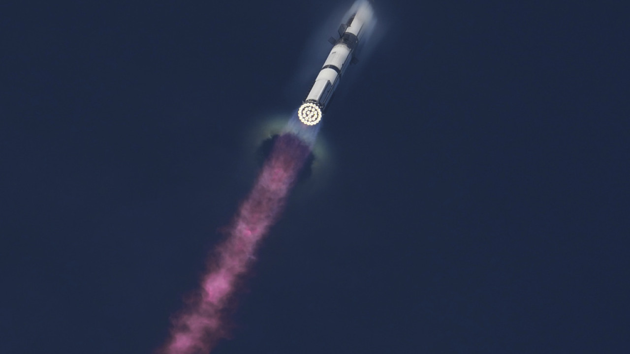 spacex ap25238862150323.jpg