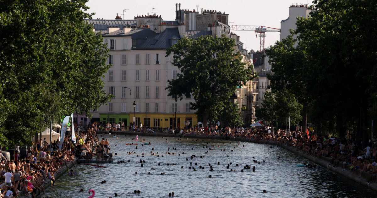 heatwave paris reuters 1200x630.jpg