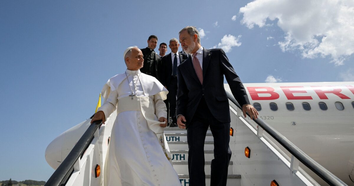 pope spain 1 1200x630.jpg