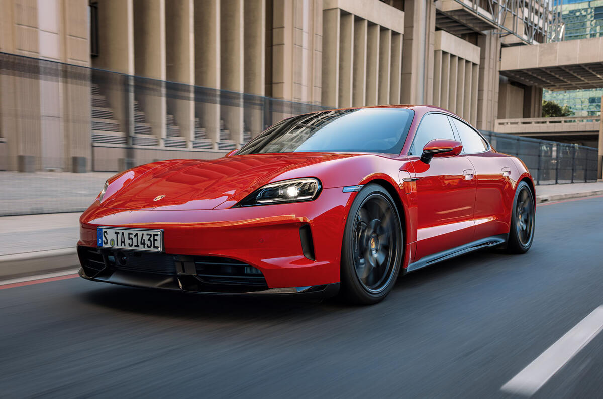 porsche taycan e shift 002.jpg