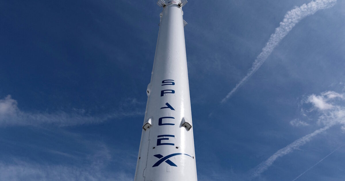 spacex mask 1200x630.jpg
