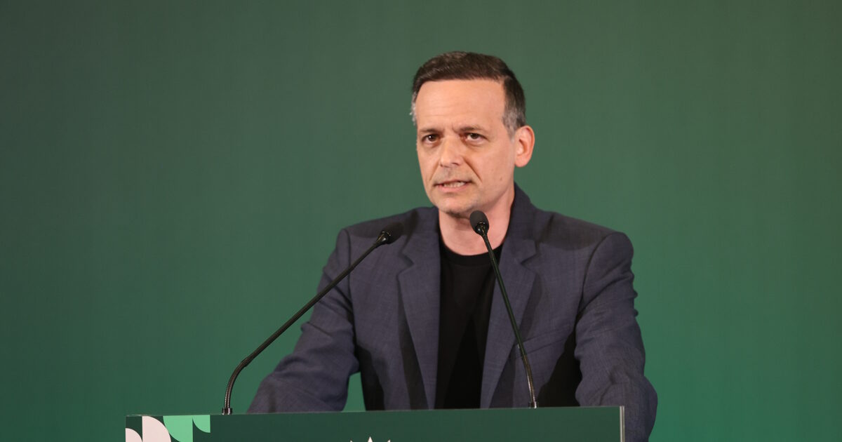 xaris doukas 1200x630.jpg