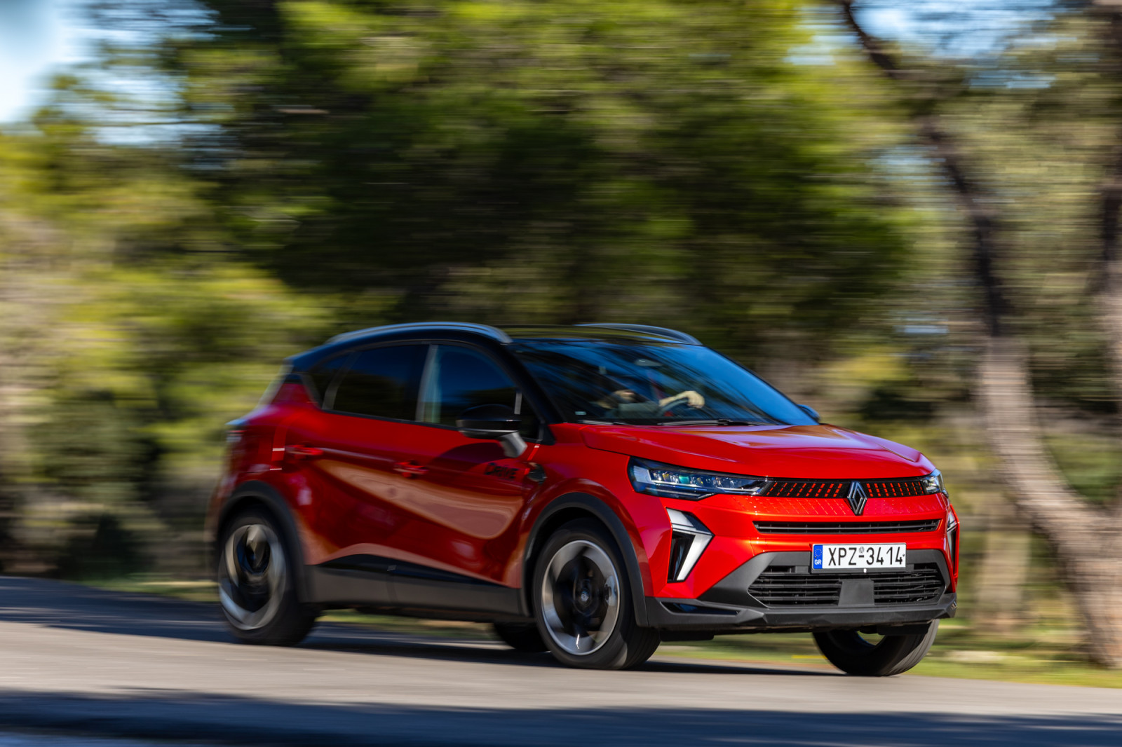 test drive renault captur full hybrid e tech vs toyota yaris hybrid 130 13.jpg