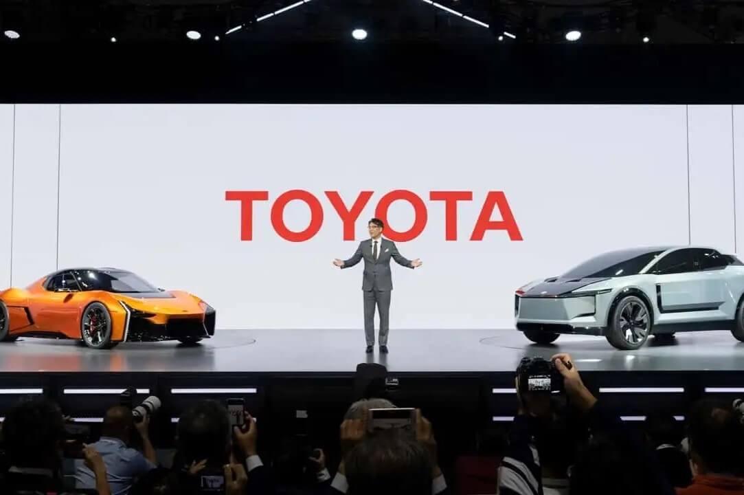 toyota koji sato.jpg