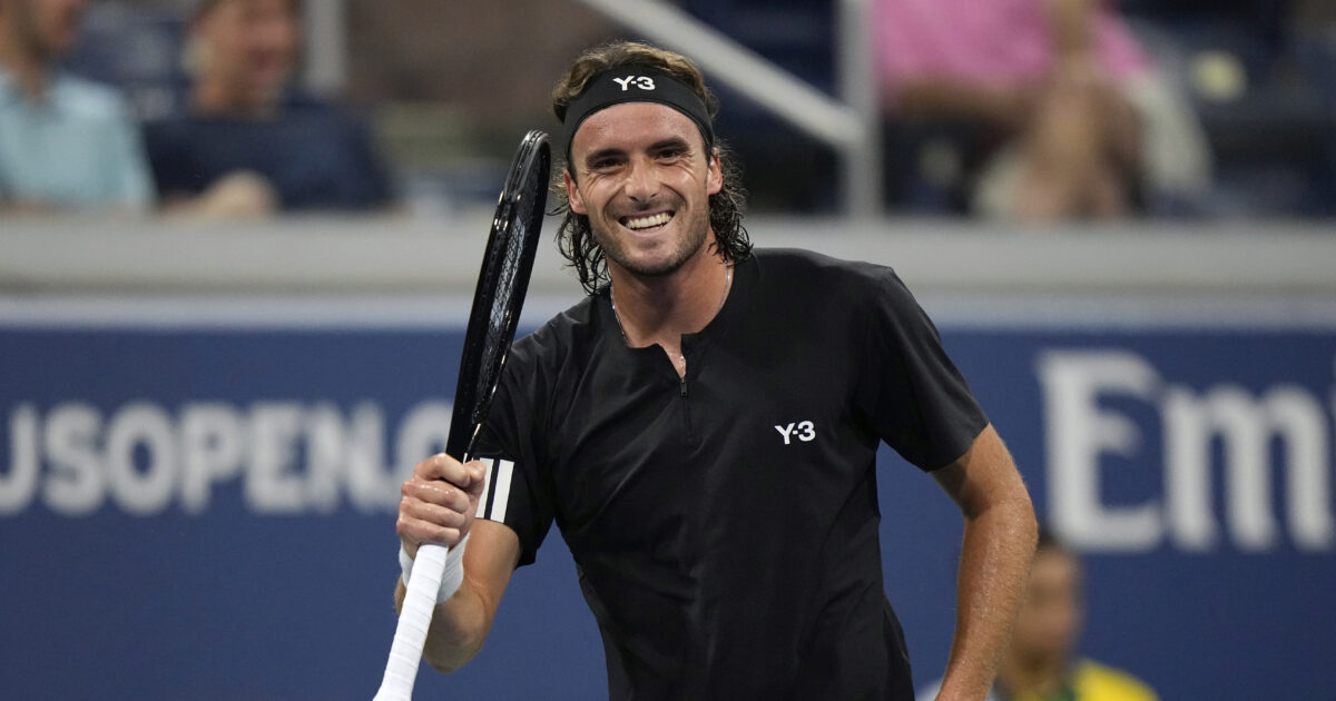 tsitsipas 2 1200x630.jpg