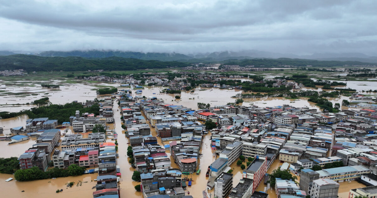 typhoon maysak kina reuters 1200x630.jpg