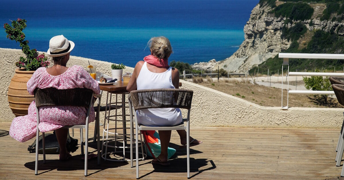 touristes xenodoxeio hotel eurokinissi 1200x630.jpg