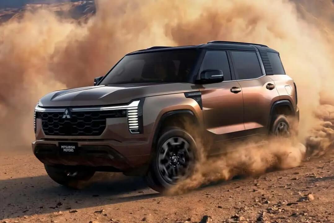 2027 mitsubishi pajero 1.jpg