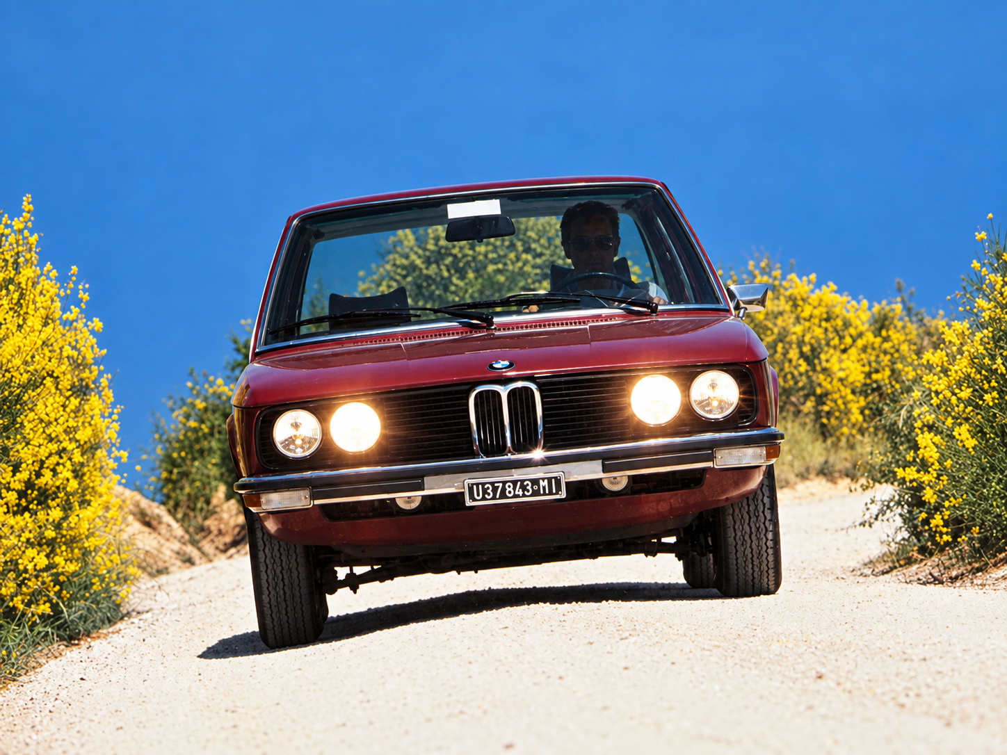 bmw 520 e12 1.jpg