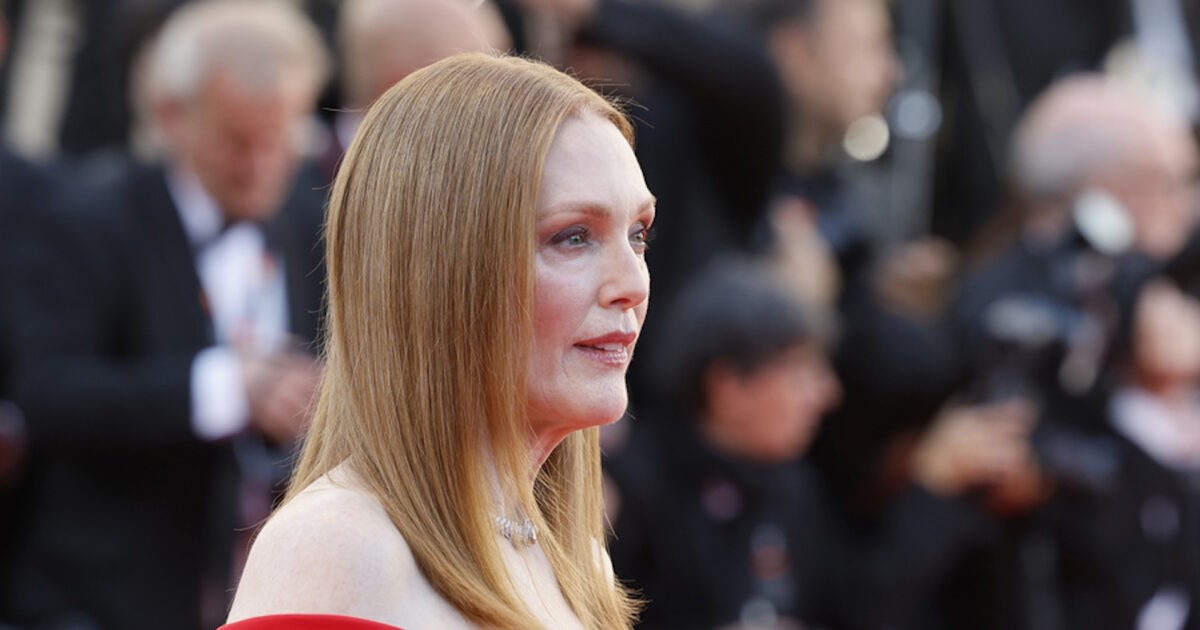 juliannemoore apempe 1200x630.jpg