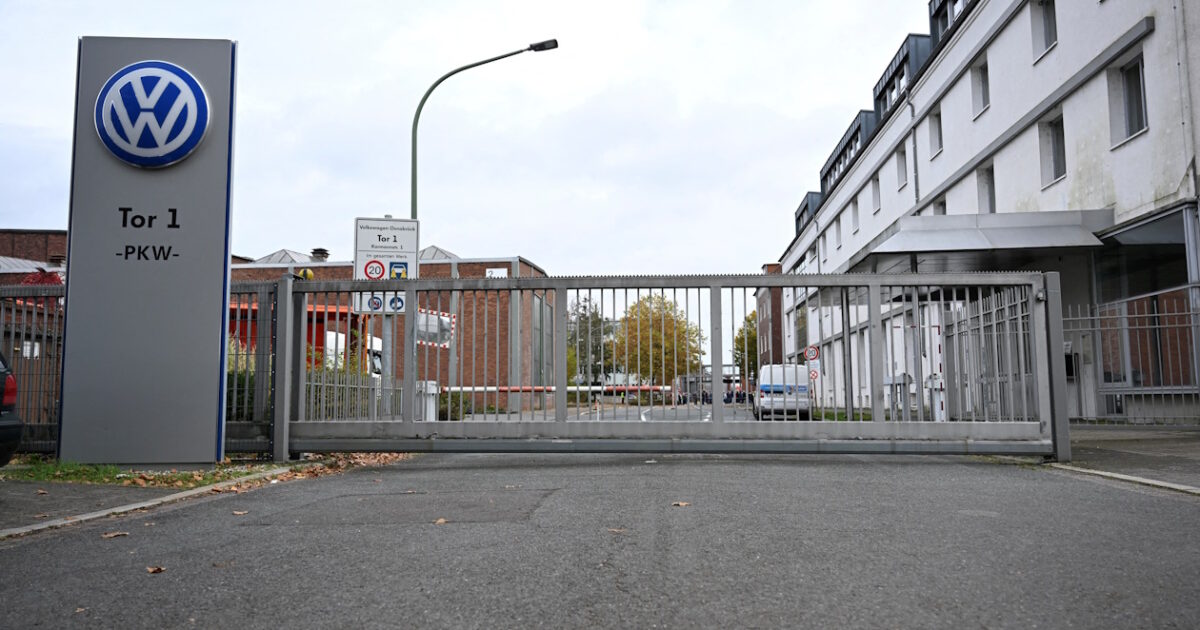 volkswagen redundancies 1200x630.jpg