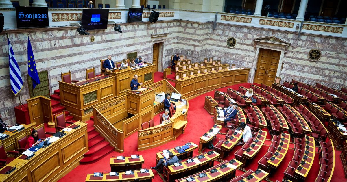 vouli 1 1200x630.jpg