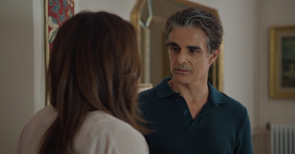 dio mavra poukamisa 1 1 1200x630.jpg