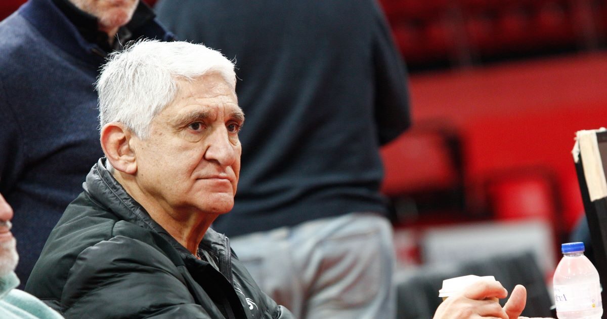 giannakis 1200x630.jpg